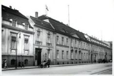 Historic picture of Imperial Patent Office