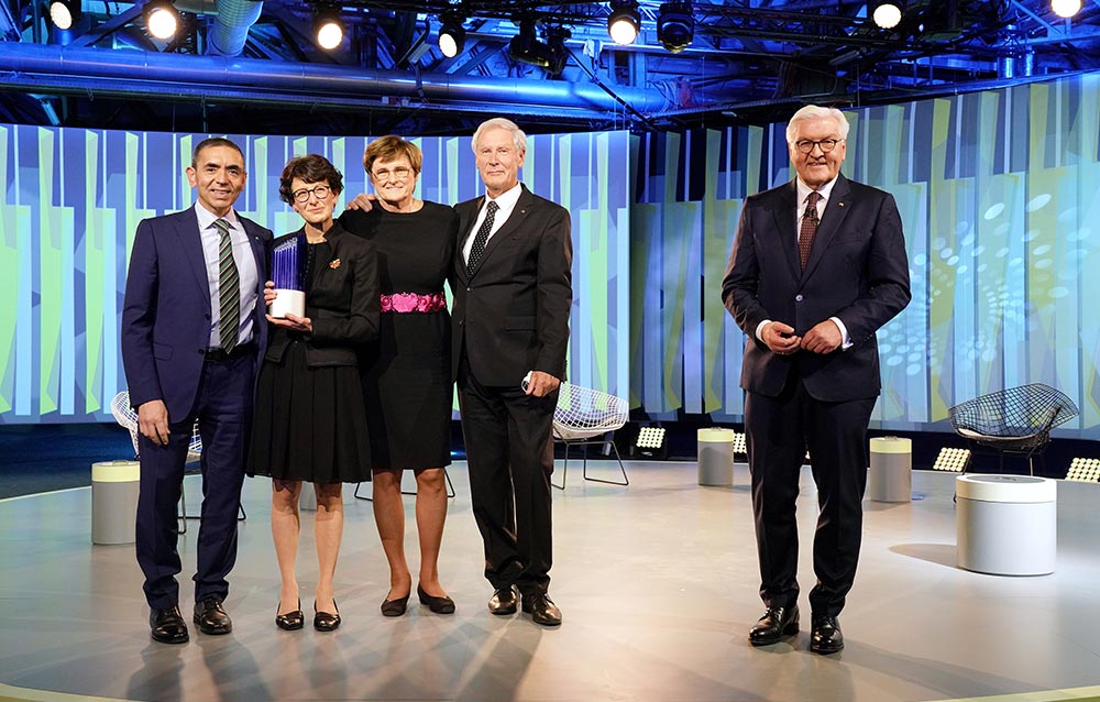 Federal President Frank-Walter Steinmeier and the 2021 award winners Deutscher Zukunftspreis, Foto: Deutscher Zukunftspreis