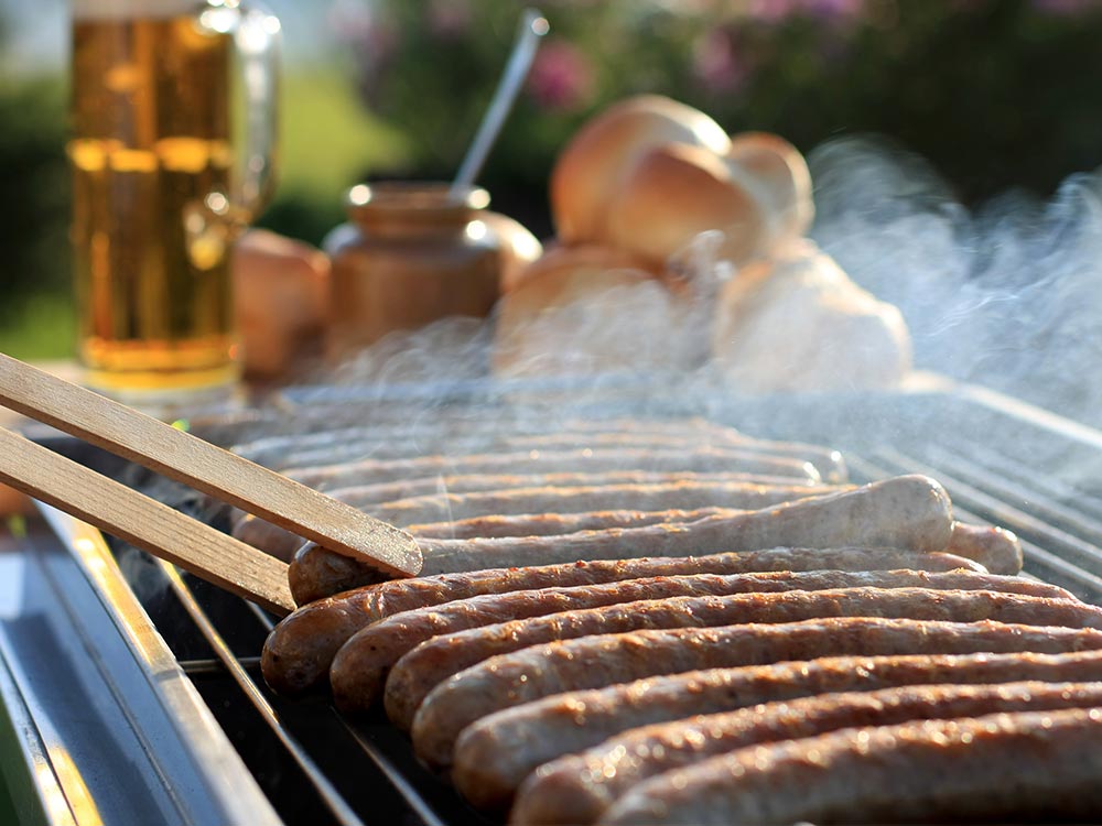 Thüringer Rostbratwurst (Thuringian grilled sausage), © Herkunftsverband Thüringer und Eichsfelder Wurst und Fleisch e.V.