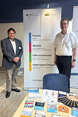 Bernd Maile und DPMA-Hauptabteilungsleiter Robert Lemperle