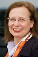 Portrait Dr. Regina Hock