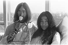 Give peace a Chance: Lennon and Yoko Ono 1969 in Amsterdam
