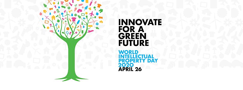 grüner Baum mit bunten Produkten als Blätter - daneben Text: Innovate for a green future
